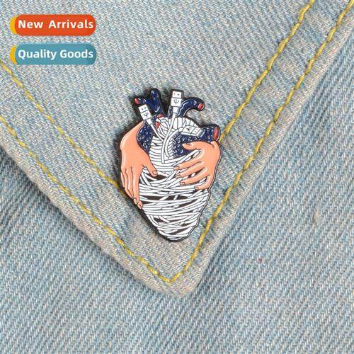 New Product Charging Wire Heart Brooch Drip Oil Alloy Enamel
