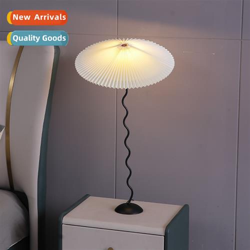 Vintage pleated umbrella American Scinavian antique B&B Dani