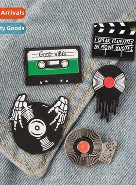 Compact Disc Phograph Vinyl Record Pin Alloy Skull Finger Ma