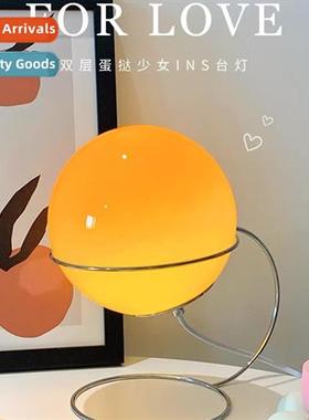 Antique cream wind bedside table lamp small red book ins Sci