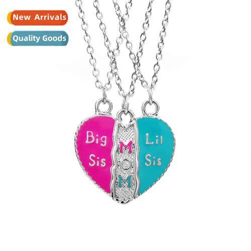 Good Sisters Family Patchwork Necklaces big sis mom lil hear
