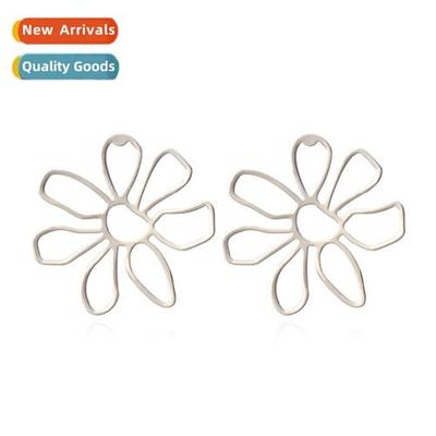 Dgdaemun persaly temperament flower earrings exaggerated cre