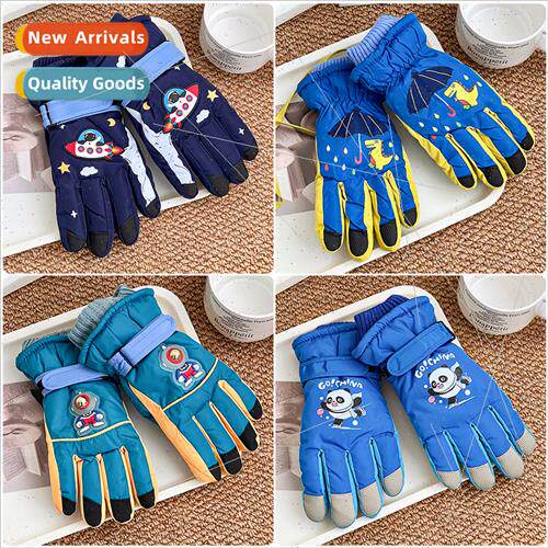 Children ski gloves winter cartoon Ultraman boys padded warm