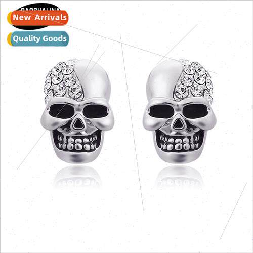 Excellent retro glossy skull full diamond earrings personaly