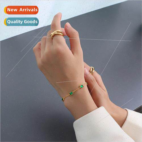 mple French niche gold square inlaid emerald zirconia tanium