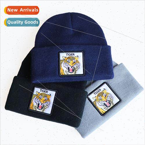New animal tiger head embroidery knted cap set cap embroider