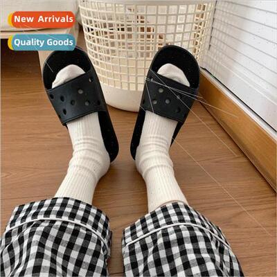 2022 summer new fashion simple hole shoes indoor outdoor wea