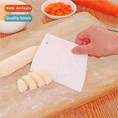 Baking tools plastic scraper trapezoidal scraper trumpet cre