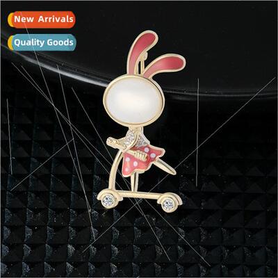 Korea cute bunny skateboarding brooch high-grade animal cors