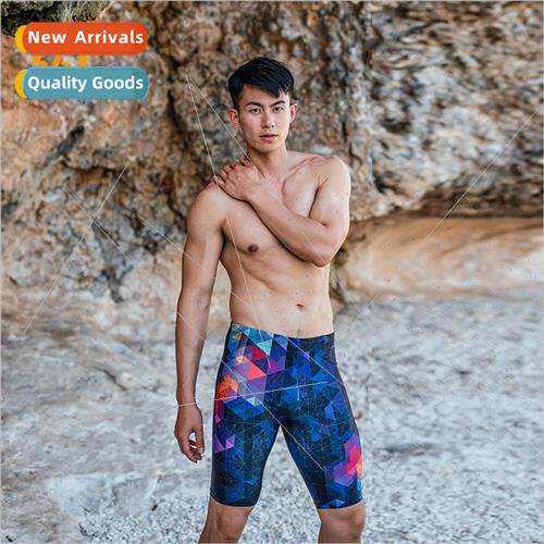 Swimming mens swim trunks flat corner five points anti-embar