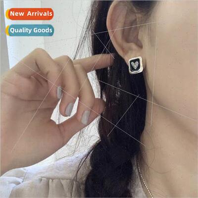 ins black drip glaze love heart retro delicate earrings fema