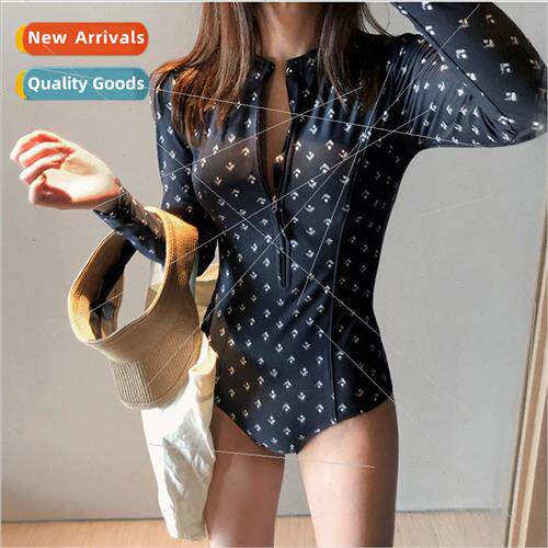 New sunscreen long-sleeved one-piece swimsu womens  stchy th