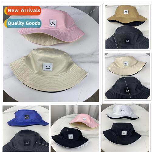 Smiling face crying face fisherman hat cloth label simple me