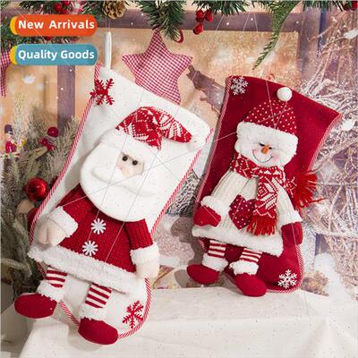 Christmas decorations knted three-dimensional old man snowma