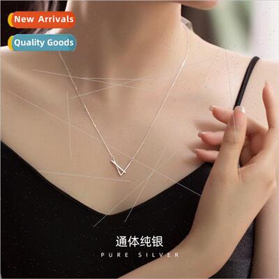 S925 silver Koreasimple row diamond letters V-shaped necklac
