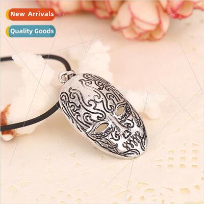 Mask Dead Men Necklace Pendant Head Grass Necklaces Accessor
