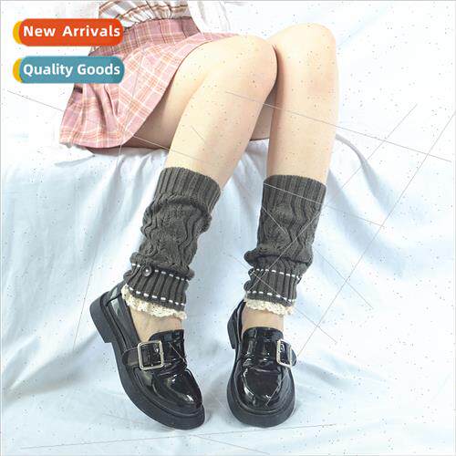 Autumn winter new women knted wool leaves button lace edge s