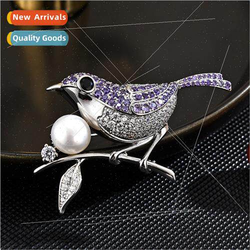 New good luck spir elegant magpie brooch high-grade clothing