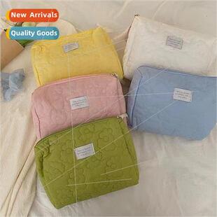 wash ins travel Clouds portable bag simple makeup