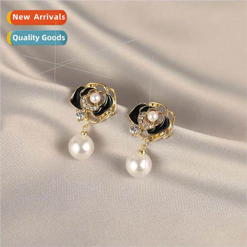 New camellia flower pearl earrings female niche ins hundred