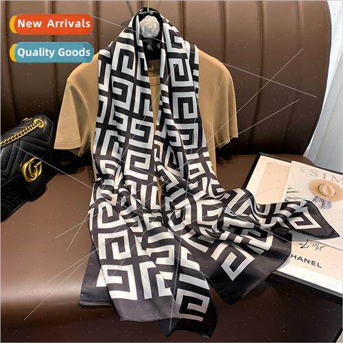 2021 new silk scarf Korea  long thousbirds check imation sil