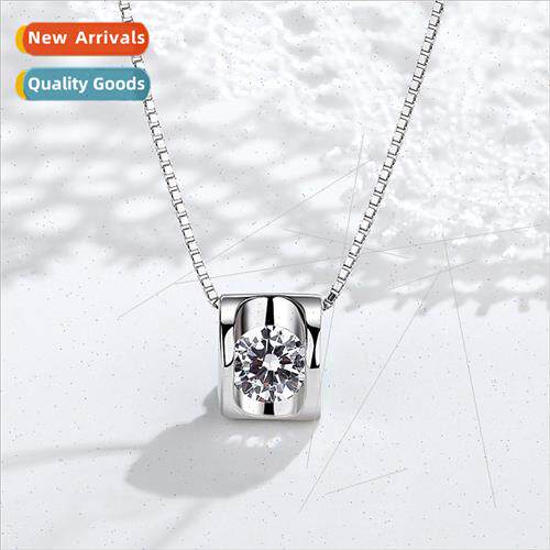 New heart necklace female fashion hollow heart pendant fresh