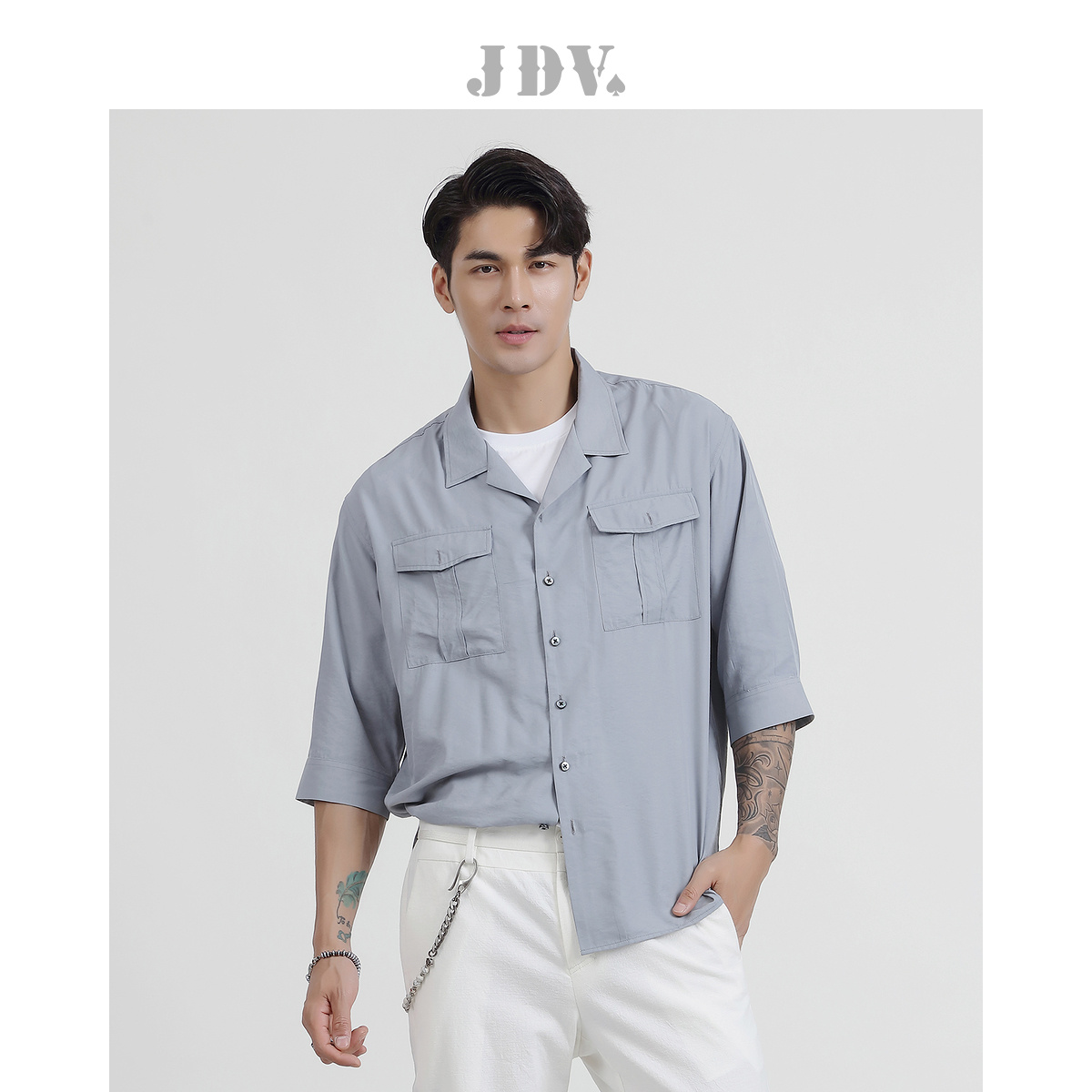 古巴领 方形口袋 宽舒版型