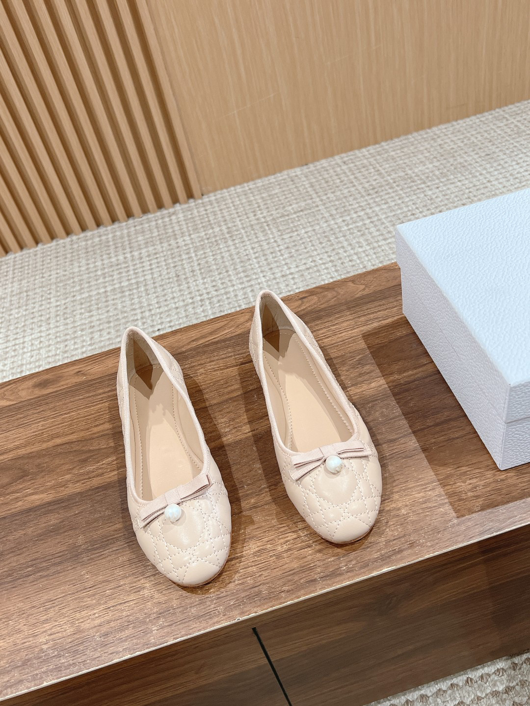 【TAOTAOTIDE】温柔风浅杏平底鞋2026款 菱格纹软底舒适百搭女鞋,女鞋,浅口单鞋,淘宝优惠券,粉丝福利购,淘宝优惠卷