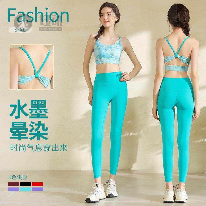 花色瑜伽服套装女夏季晨跑新款专业运动健身时尚文胸速干跑步套装