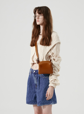 现货 OSOI 韩国小众设计师品牌 PEANUT BROT 单肩斜挎牛皮包