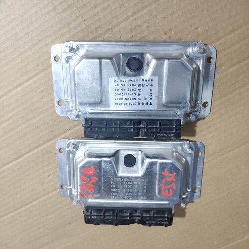 适用瑞驰EC35/EC36整车控制器电脑板模块2108100-CS18 KJ-VCU2000