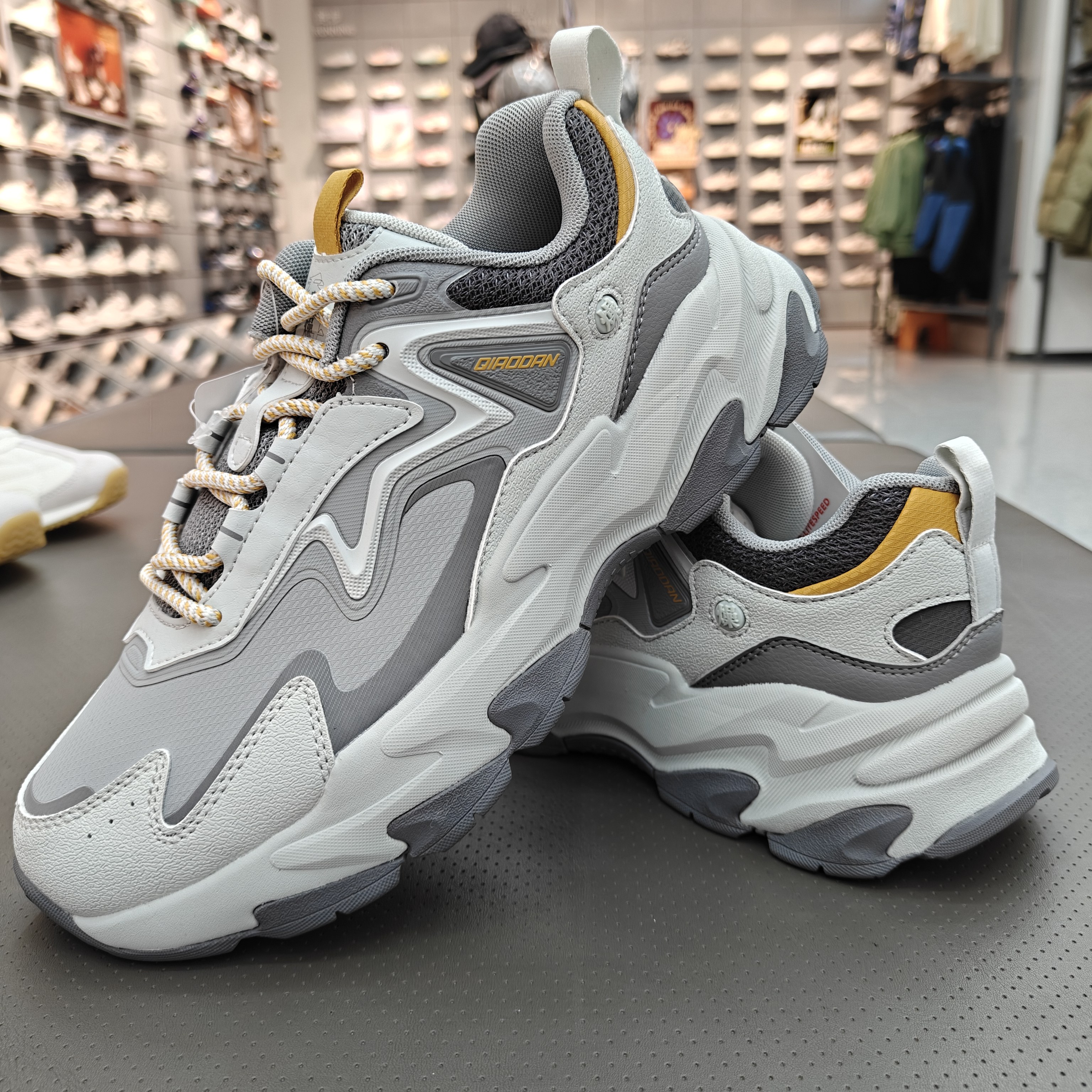 乔丹新年款休闲鞋男运动鞋2026春款男子网革老爹鞋QDL043261453,运动鞋new,运动休闲鞋,淘宝优惠券,粉丝福利购,淘宝优惠卷