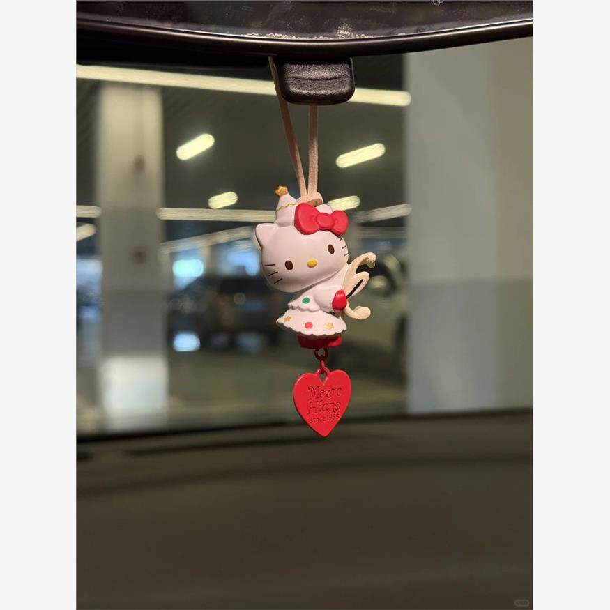 可爱kitty汽车挂件女车载后视镜挂饰钥匙扣少女心装饰高颜值新款