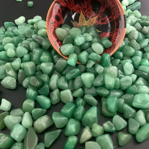 天然绿东陵水晶碎石 景观碎石摆件 鱼缸彩石子小石头花盆铺面