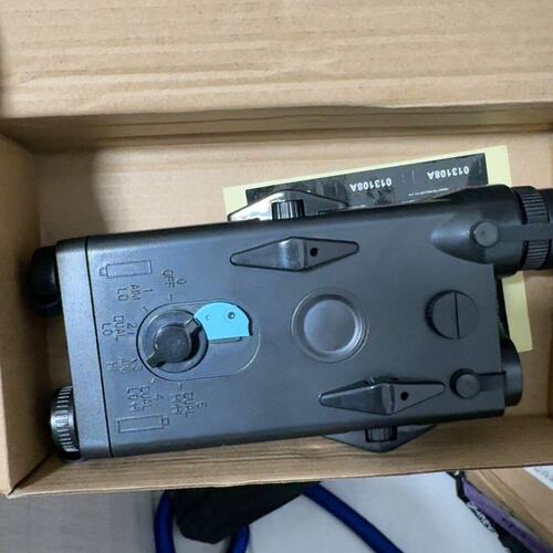 AN/PEQ-2A激光照明器 带IR补光 双旋钮调节议价
