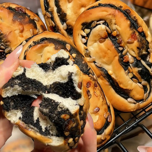 手作黑芝麻坚果欧包营养早餐包全麦面包懒人方便加班夜宵代餐简餐