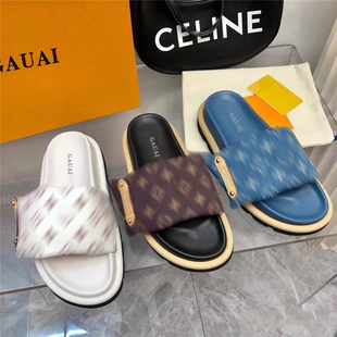 浮雕平底真皮情侣沙滩凉拖 女魔术贴厚底一字拖网红夏季 GAUAI 拖鞋