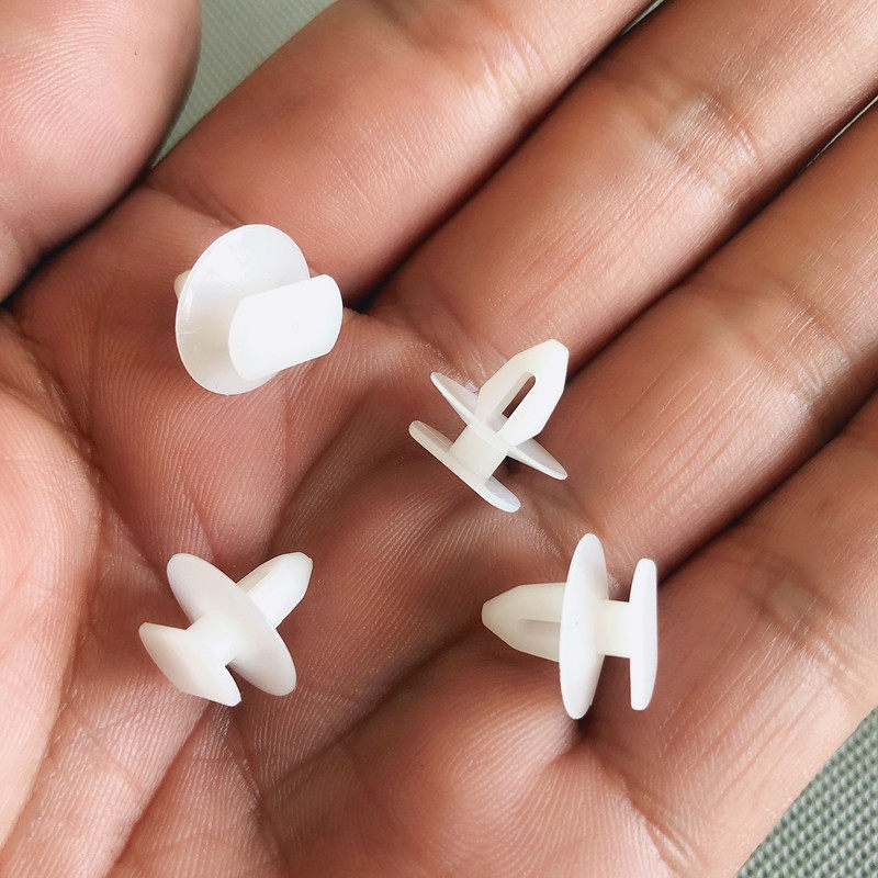 适配汽车桑塔纳捷达朗逸斯柯达倒车镜三角窗高音喇叭盖板卡扣配件