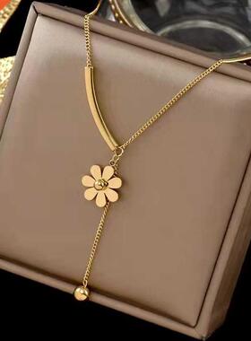 316 stainlessExquisite Necklace for Women Little Daisy Neckl