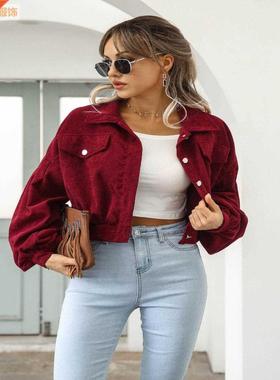 Autumn and winter in Europe and the leisure corduroy jacket