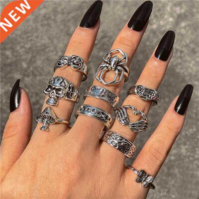 Punk Gothic Heart Ring Set for Women Black Dice Vintage Spad