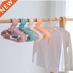 1Pc 4 Colors Kids Clothes Hanger Racks Portable Plastic Disp