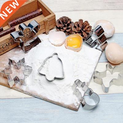 6Pcs Christmas Cookie Cutter Mold 3D Stainless Steel Biscuit