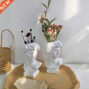European Retro Blush David Statue Makeup Brush Tube Vase Dec