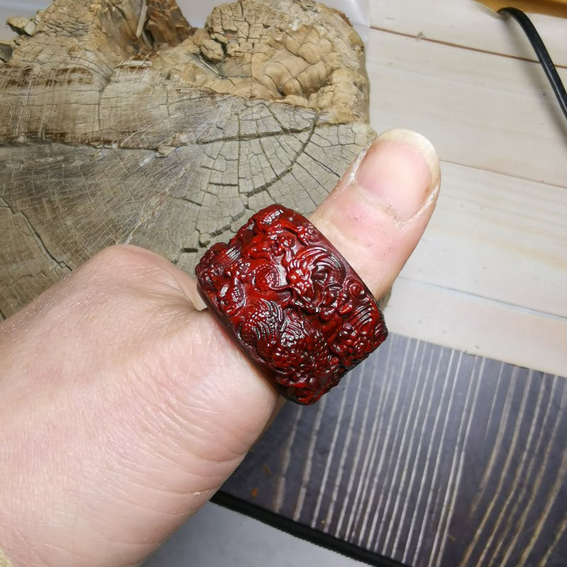 非洲小叶紫檀龙扳指一鸣惊人龙胆木质戒指男士配饰手把件高端玩物