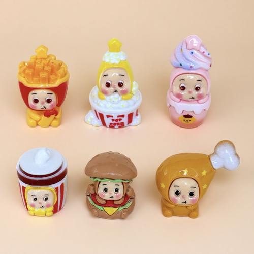 食玩星星人桌面屏幕车载手办摆件
