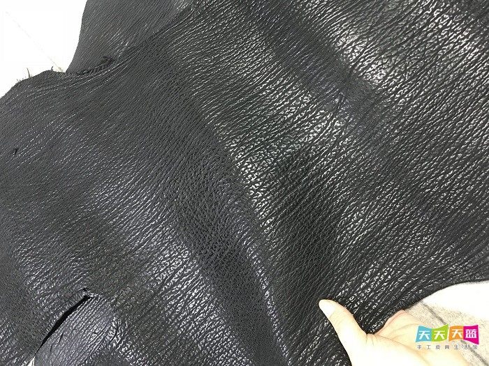 日本进口 黑色鲨鱼皮皮料 手工diy真皮皮料 新款颜色 鲨鱼皮皮料