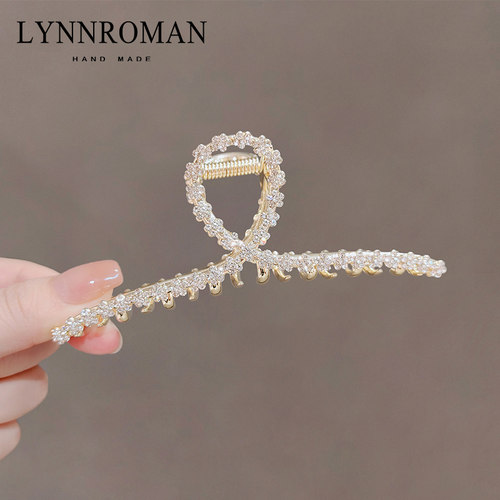 LYNNROMAN简约仿水钻抓夹