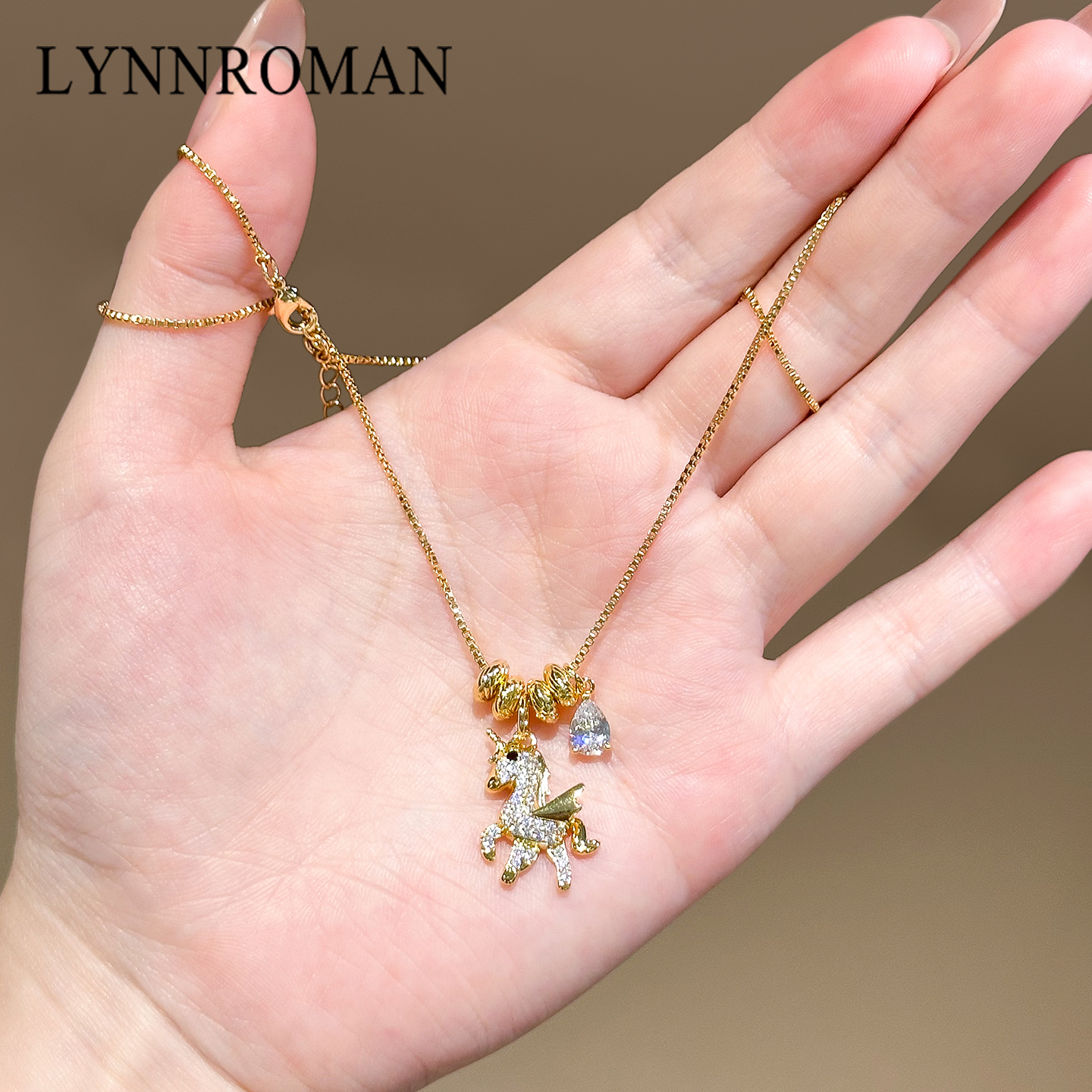 独角兽项链女高级轻奢甜美精致