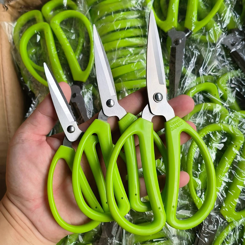 多功能不锈钢厨房绿色民用剪刀